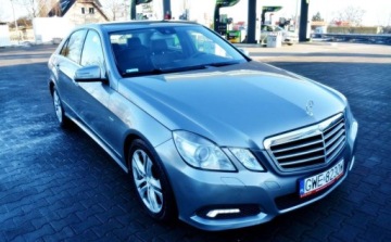 Mercedes Klasa E W212 Limuzyna 350 CDI BlueEFFICIENCY 231KM 2009 Mercedes-Benz Klasa E 4-Matic , Automat, Ledy, 3.0 Diesel 231KM, zdjęcie 1