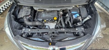 Opel Zafira C Tourer 1.4 Turbo ECOTEC 140KM 2015 Opel Zafira 1.4 Benzyna 140 KM Klima PdC Import Raty Oplaty 1.4 140KM, zdjęcie 32