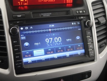 Kia Venga Mikrovan 1.4 DOHC CVVT 90KM 2015 Kia Venga 1.4 CVVT, Navi, Klima, Tempomat, zdjęcie 12