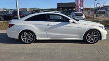 Mercedes Klasa E W212 Coupe Facelifting 250 211KM 2014 Mercedes E 250 Super stan, bixenon, panorama amg, zdjęcie 3