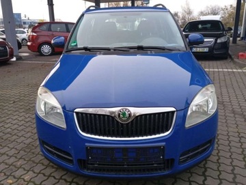 Skoda Fabia II Kombi 1.2 70KM 2008 Skoda Fabia 1.2 Combi PROSTA benzyna KLIMATYZACJA 157 tys. przebiegu 1.2, zdjęcie 32