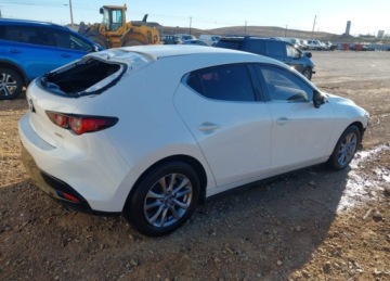 Mazda 3 IV 2022 Mazda 3 2,5 S, od ubezpieczalni 2.5 Benzyna 186KM, zdjęcie 10
