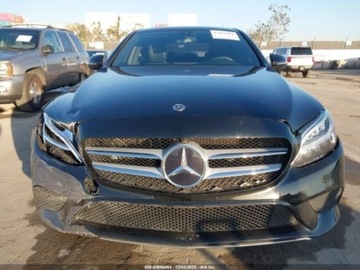 Mercedes Klasa C W205 2019 Mercedes-Benz Klasa C 2019 MERCEDES-BENZ C 300 2.0 Benzyna 255KM, zdjęcie 11