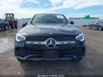 Mercedes GLC C253 2020 Mercedes-Benz GLC 2020 MERCEDES-BENZ GLC 300 COUPE 4MATIC 2.0 Benzyna 255KM, zdjęcie 6
