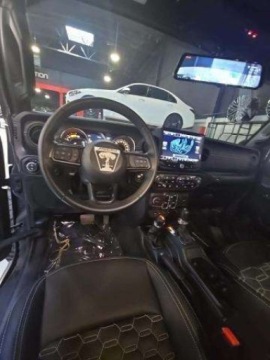 Jeep Gladiator 2023 Jeep Gladiator Sport S 2023 3.0l 3.0 Diesel 260KM, zdjęcie 9