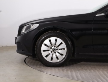 Mercedes Klasa C W205 Kabriolet Facelifting 1.5 200 184KM 2019 Mercedes C C 200, Salon Polska, Automat, Navi, zdjęcie 14