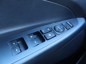 Hyundai Tucson III SUV 1.6 GDI 132KM 2017 Hyundai Tucson 1.6 GDI, Salon Polska, Serwis ASO, zdjęcie 12