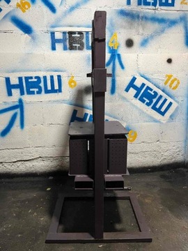 Брикетировочная машина для топливных брикетов 9 брикетов по 5 тонн.