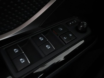 Toyota C-HR I Crossover 1.8 Hybrid 122KM 2018 Toyota C-HR skóra navi kamera grzane fotele LED, zdjęcie 38