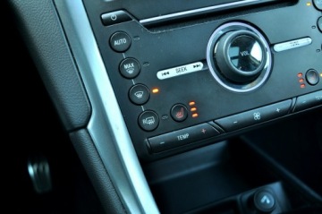 Ford Mondeo V Kombi 2.0 TDCi 150KM 2015 Ford Mondeo Titanium Panorama Dach Full Led, zdjęcie 35