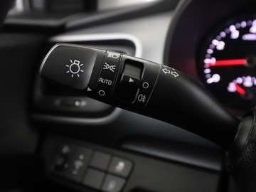 Kia Stonic Crossover 1.2 MPI 85KM 2019 Kia Stonic klimatyzacja multifunkcja bluetooth, zdjęcie 29