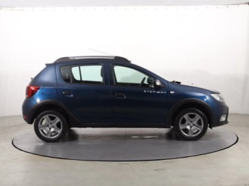 Dacia Logan II Sedan Facelifting 0.9 TCe 90KM 2017 Dacia Sandero 0.9 TCe, Klima, zdjęcie 5