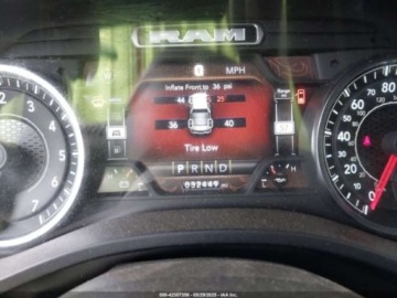  RAM 1500 Big Horn 57 Box 2022 3.6l 3.6 Benzyna 305KM, zdjęcie 11