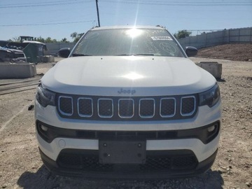 Jeep Compass II 2023 Jeep Compass Latitude 2023 2.0l 2.0 Benzyna 200KM, zdjęcie 5