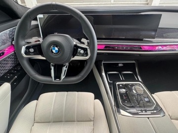 BMW Seria 7 G70 Sedan 3.0 40d 299KM 2026 BMW Seria 7 740d xDrive Sport Sedan 3.0 (299KM) 2026, zdjęcie 10