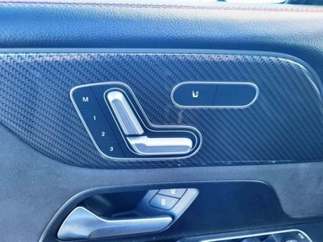 Mercedes GLB SUV 2.0 200d 150KM 2021 Mercedes-Benz GLB AMG 7 os 2.0 Diesel 150KM, zdjęcie 13