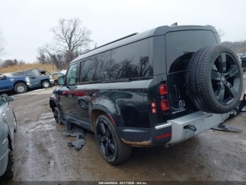 Land Rover Defender IV (L663) 2024 Land Rover Defender 130 P400 S 2024 3.0 Benzyna 395KM, zdjęcie 3