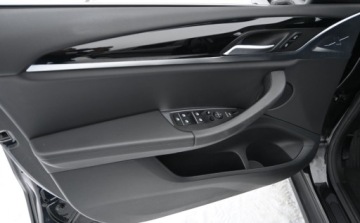 BMW X3 G01 SUV Facelifting 2.0 18d 150KM 2022 BMW X3 2,0D 150 KM Full Led Nawigacja Kamera 2.0 Diesel 150KM, zdjęcie 23