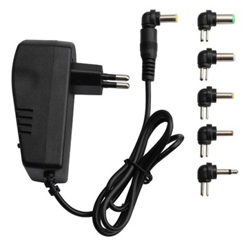 ZASILACZ UNIWERSALNY IMPULSOWY REGULOWANY 3V-12V DC 24W 3A 6 WTYKÓW PLP52A