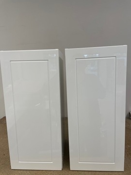 Zestaw 2 szafek wiszących szer. 31 cm wys. 70 cm
