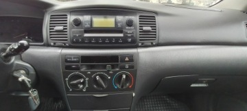 Toyota Corolla IX (E12) Hatchback 1.6 i 16V 110KM 2003 Toyota Corolla Krajowy., zdjęcie 9