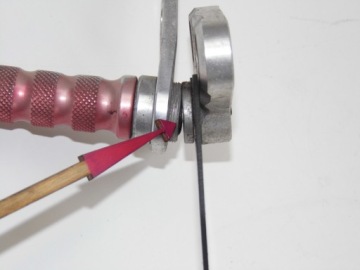 YAMAHA XJR 1300 КОМПЛЕКТ ВОДИТЕЛЬСКАЯ ПОДНОЖКА ЛЕВАЯ ПОЛЬЗОВАТЕЛЬСКИЙ