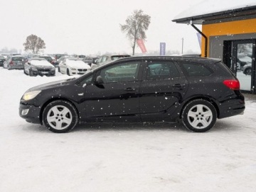 Opel Astra J Sports Tourer 2.0 CDTI ECOTEC 160KM 2010 Opel Astra Klima Navi Tempomat Serwis Gwarancja 2.0 Diesel 160KM, zdjęcie 9