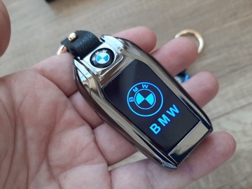 Элегантный брелок BMW - светодиодная зажигалка с ЖК-дисплеем