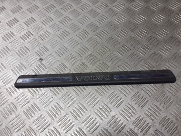 LISTWA PROGOWA LEWA VOLVO V70 II 09178405