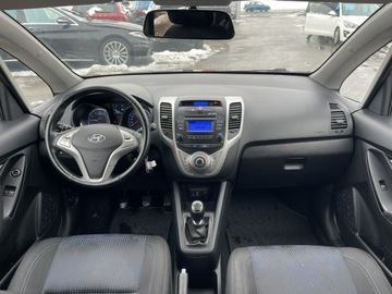 Hyundai ix20 Mikrovan Facelifting 1.6 MPI 125KM 2016 Hyundai ix20 Klimatyzacja Czujniki parkowania, zdjęcie 7