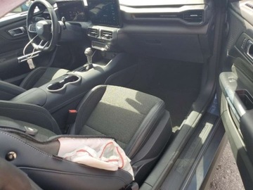 Ford Mustang VI Fastback Facelifting 5.0 Ti-VCT 450KM 2024 Ford Mustang GT 2024 5.0l 5.0 Benzyna 450KM, zdjęcie 8
