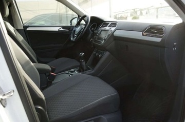Volkswagen Tiguan I SUV Facelifting 2.0 TSI 180KM 2016 Volkswagen Tiguan 2.0 Benzyna 180 KM, 4x4, Klima, Kamera, Parktreonic, Hak, zdjęcie 23