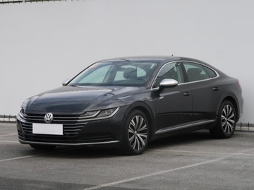 Volkswagen Arteon Fastback 2.0 TDI 150KM 2018 VW Arteon 2.0 TDI, Salon Polska, Serwis ASO, zdjęcie 1
