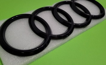 Эмблема-логотип Audi 285 мм, черная глянцевая передняя часть