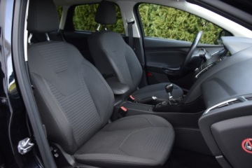 Ford Focus III Kombi Facelifting 1.0 EcoBoost 125KM 2016 TITANIUM* Kamera Cofania* Navi* Asystent Parkowania*Car Play* ALU*GWARANCJA, zdjęcie 21