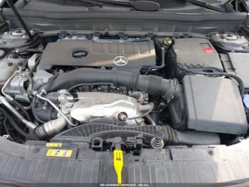 Mercedes GLB 2023 Mercedes-Benz GLB 250, 2023r., 2.0L 2.0 Benzyna 221KM, zdjęcie 11