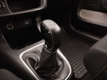 Citroen C3 III Hatchback Facelifting 1.2 PureTech 83KM 2023 Citroen C3 Salon PL, Serwis ASO, bezwypadkowy, FVAT 23 1.2 Benzyna 83KM, zdjęcie 24