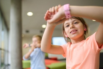 ДЕТСКИЕ СМАРТ-ЧАСЫ GARETT KIDS ESSA 4G РОЗОВЫЕ