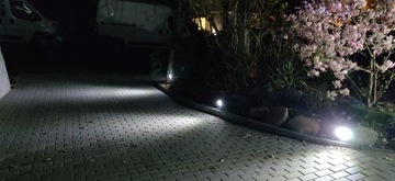 Светодиодная солнечная лампа 3х4Вт, встроенный сумеречный датчик, холодный цвет света