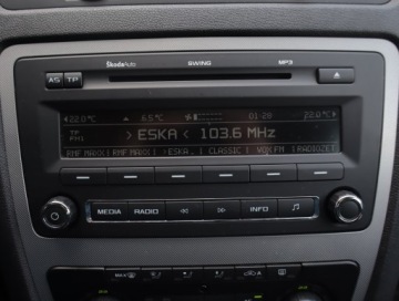 Skoda Octavia II Kombi 1.4 TSI 122KM 2009 Skoda Octavia 1.4 TSI, Salon Polska, Klima, zdjęcie 11