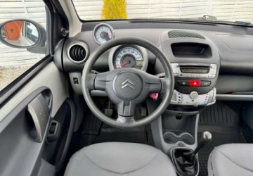 Citroen C1 I Hatchback 3d Facelifting 1.0 i 68KM 2011 Citroen C1 Citroen C1 1.0 Exclusive Benzyna 68KM, zdjęcie 5