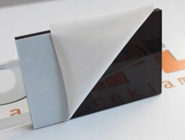PLEXI / ДЫМЧАТЫЙ PLEXION НА ГРАФИТЕ - 3 мм - Изготовлено на заказ