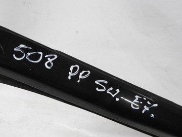 PEUGEOT 508 SW I 10-13 Накладка лобового стекла правая 9686615480