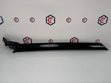 LIŠTA SLOUPU LEVÝ RANGE ROVER VELAR L560