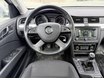 Skoda Superb II Outdoor 1.6 TDI CR DPF 105KM 2014 Škoda Superb Skoda Superb 1.6 TDI 105KM 2014r., zdjęcie 3