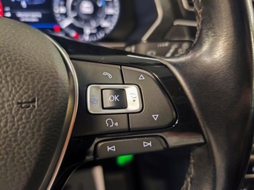 Volkswagen Tiguan II SUV 2.0 TDI 150KM 2018 Volkswagen Tiguan II 2.0 VW Nawi, Kamera, ACC, Asystent pasa, zdjęcie 15