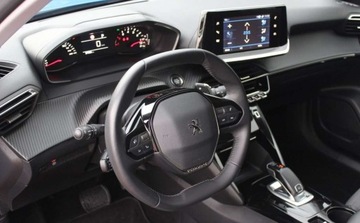 Peugeot 2008 II SUV 1.2 PureTech 130KM 2021 Peugeot 2008 Allure EAt8 2021 Od RiA 1.2 Benzyna 130KM, zdjęcie 1