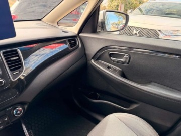 Kia Carens IV Minivan 1.7 VGT CRDI 115KM 2013 Kia Carens 7 osobowy Serwisowany Dobrze wyposazony 1.7 Diesel 115KM, zdjęcie 18