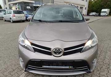 Toyota Verso Minivan Facelifting 1.6 D-4D 112KM 2014 Toyota Verso Toyota Verso 1.6 Diesel 112KM, zdjęcie 8