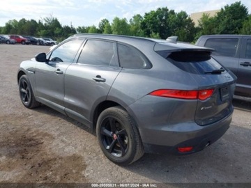Jaguar F-Pace 2019 Jaguar F-Pace 2019r., 4x4, 2.0L 2.0 Benzyna 247KM, zdjęcie 2